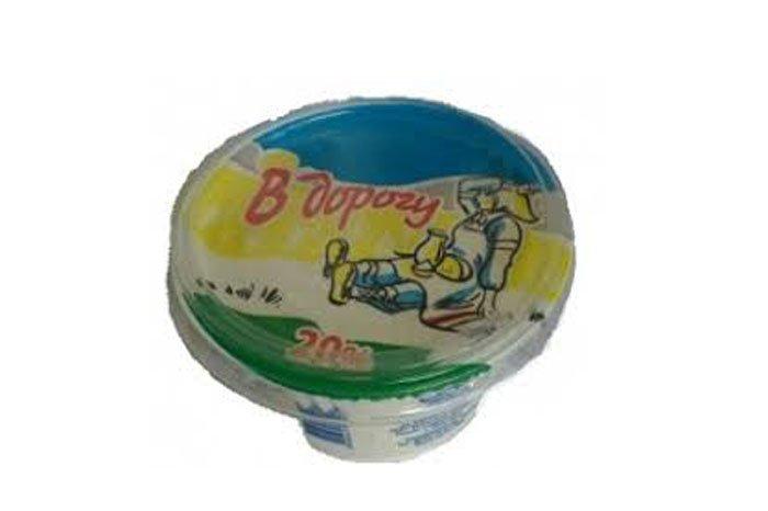 молочный продукт с ЗМЖ по технологии сметаны "В дорогу"20% 200 г.