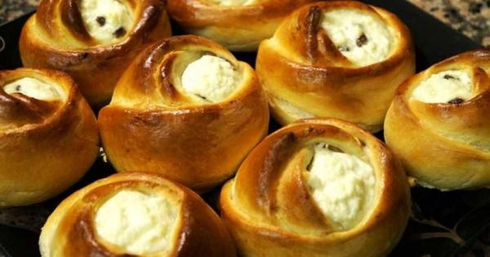 Булочка Розочка с творогом